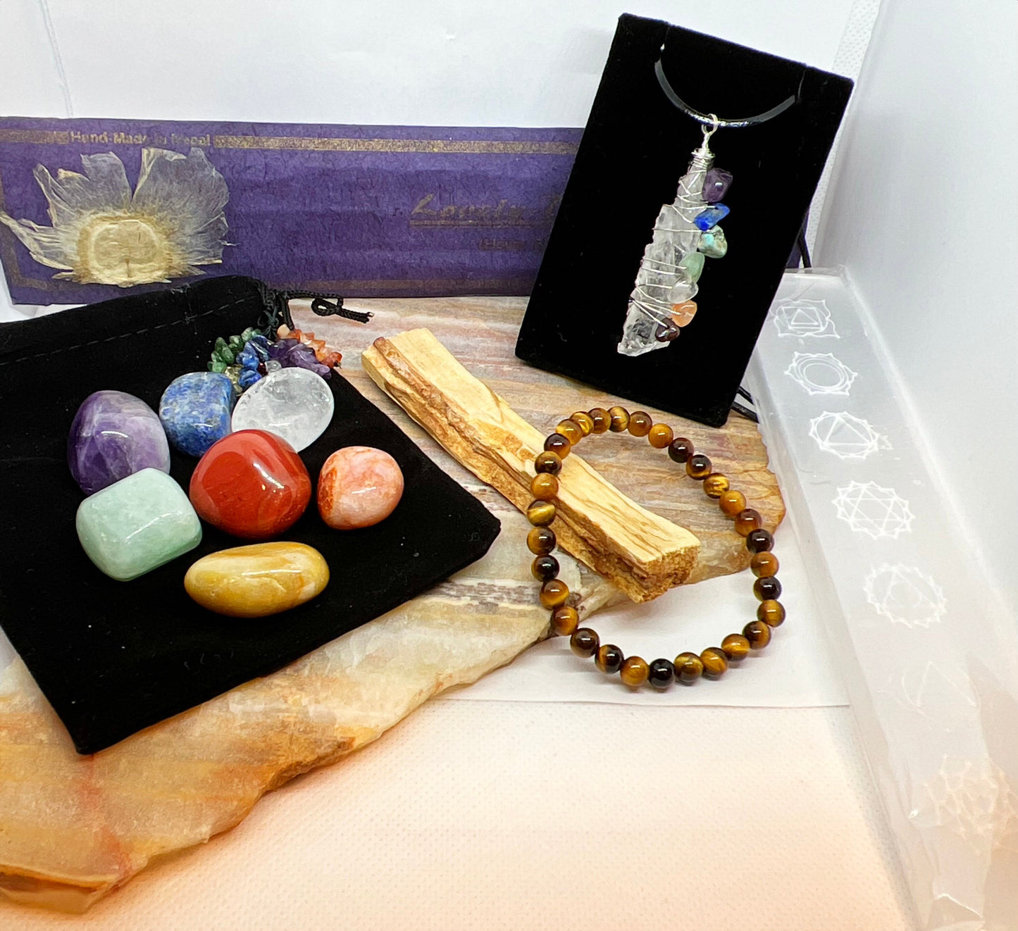 14-Piece Chakra Crystal Meditation Kit with Selenite Charging Plate, Bag and Accessories - Jade Bear Gems