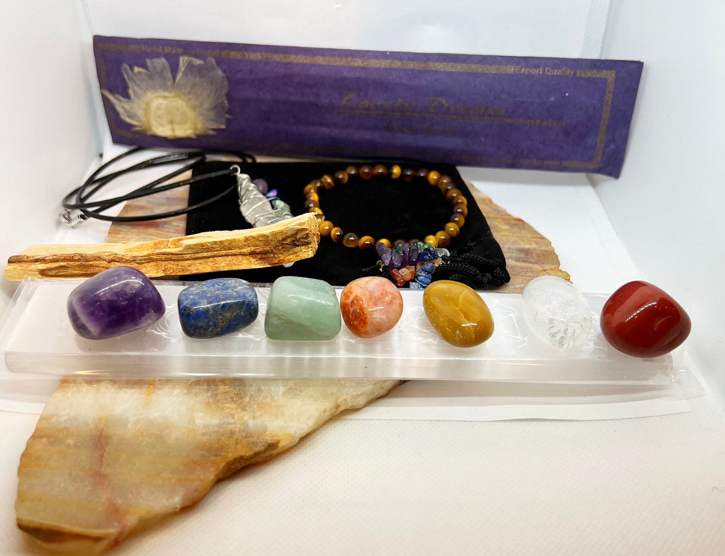 14-Piece Chakra Crystal Meditation Kit with Selenite Charging Plate, Bag and Accessories - Jade Bear Gems