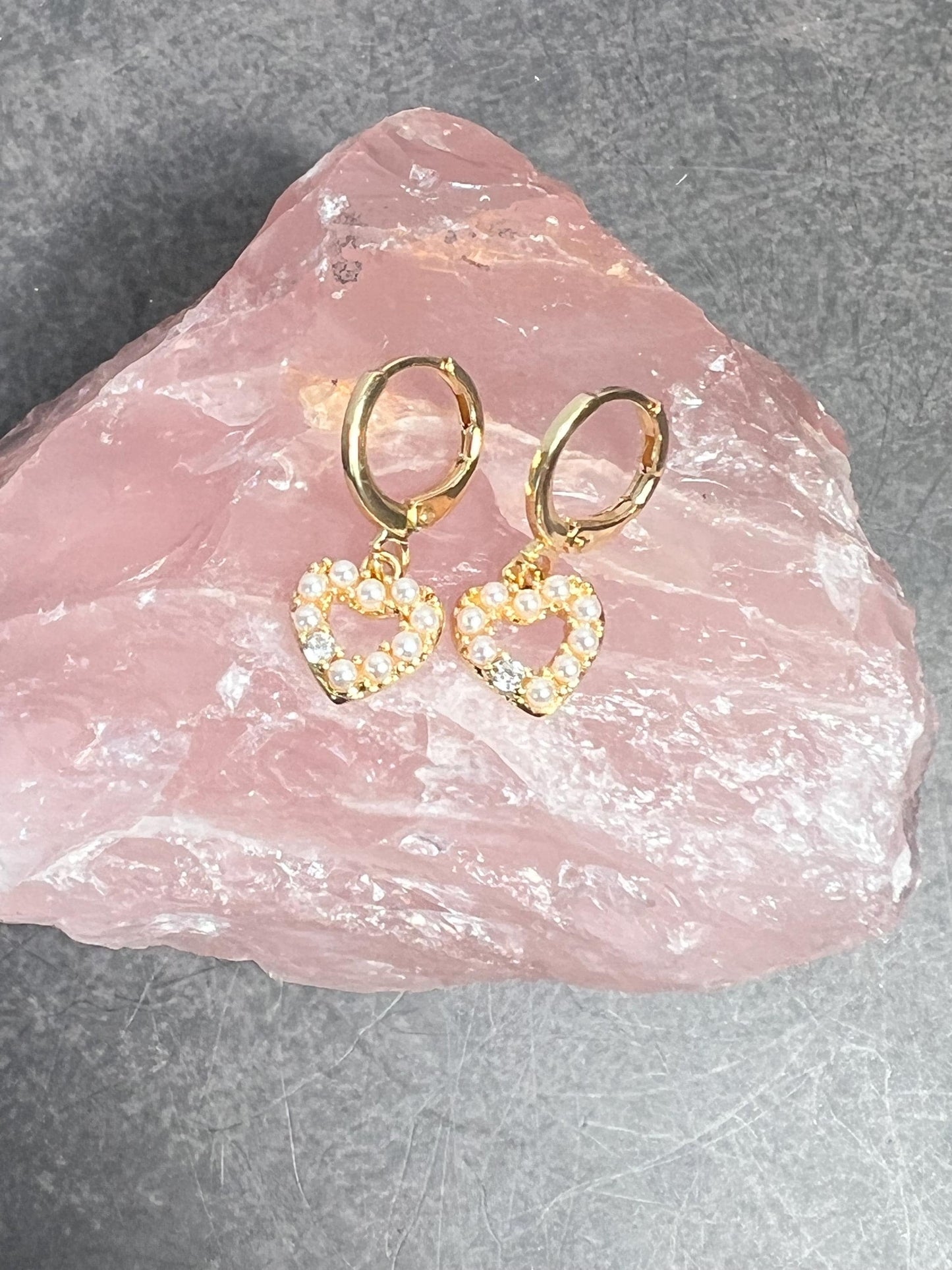 Dainty Pearl Heart Earrings, Gold Heart Hoops, Huggie Earrings, Minimalist Pearl Jewelry - Jade Bear Gems 