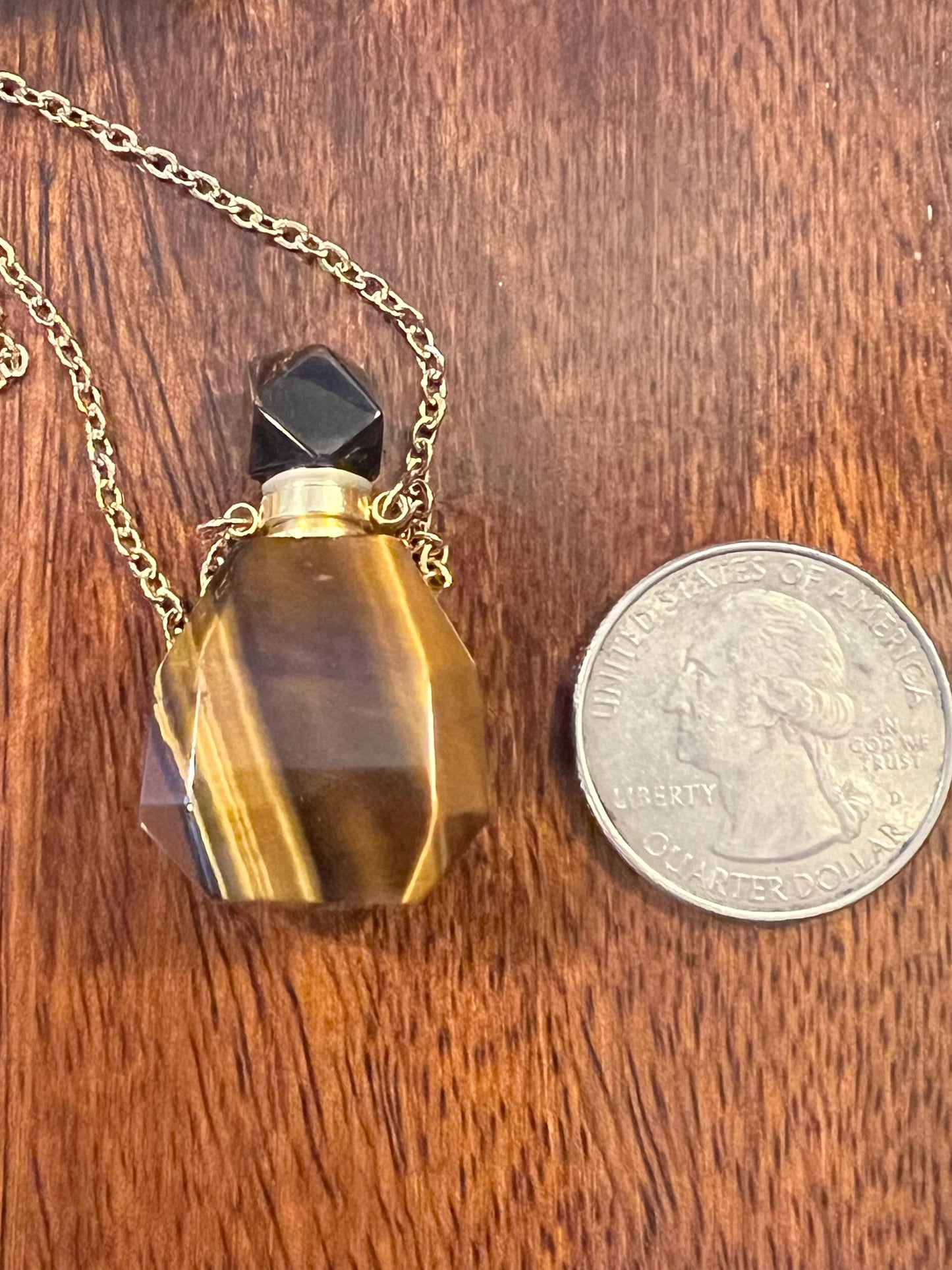 Gemstone Memorial Necklace, Pet Ashes, Crystal Ashes Keepsake, Natural Stone Perfume Bottle Necklace - Jade Bear Gems 