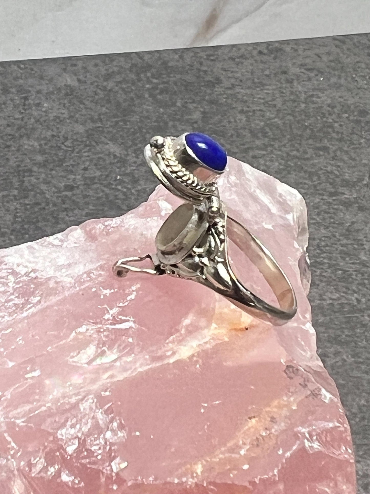 Lapis Lazuli Poison Ring, Vintage Poison Ring, Openable Ring, Silver Box Ring, Secret Ring, Poisoner Ring, 925 Sterling Silver, Oval Gemstone - Jade Bear Gems 