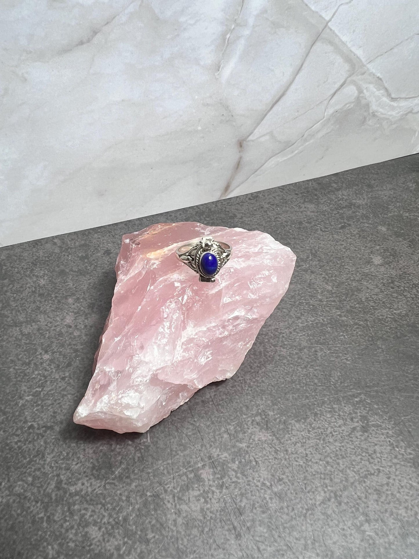 Lapis Lazuli Poison Ring, Vintage Poison Ring, Openable Ring, Silver Box Ring, Secret Ring, Poisoner Ring, 925 Sterling Silver, Oval Gemstone - Jade Bear Gems 
