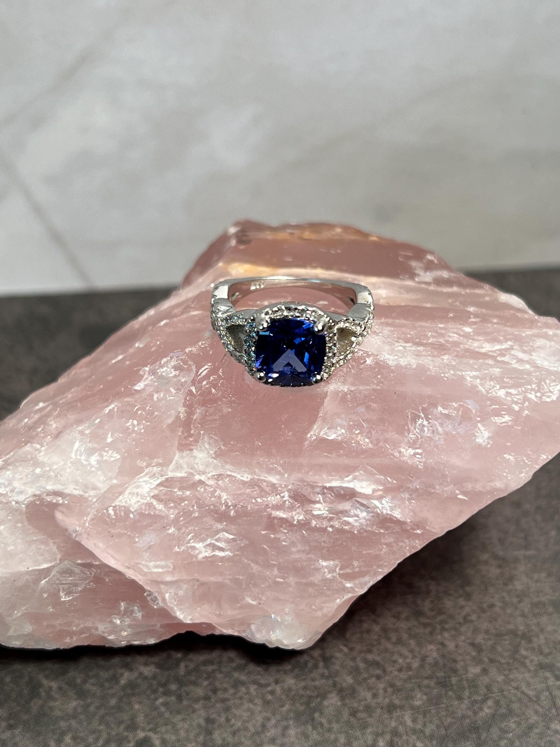 Tanzanite Infinity Ring Wedding ring Natural Tanzanite Anniversary ring 925 sterling silver ring December birthstone solitaire ring - Jade Bear Gems 